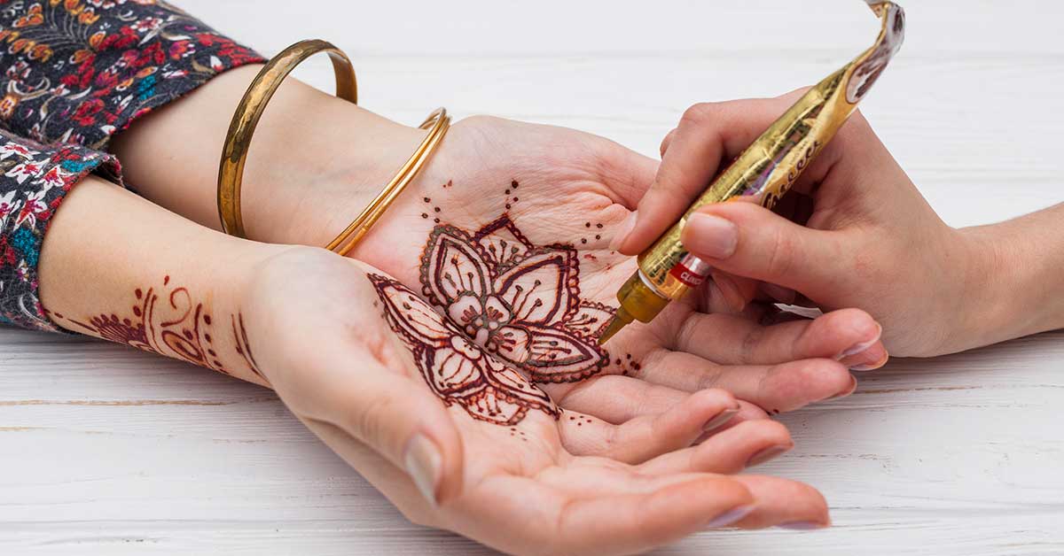 Easy Mehndi Design Front Hand
