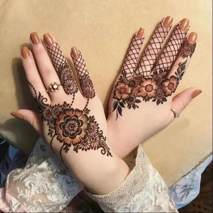 Easy Mehndi Designs