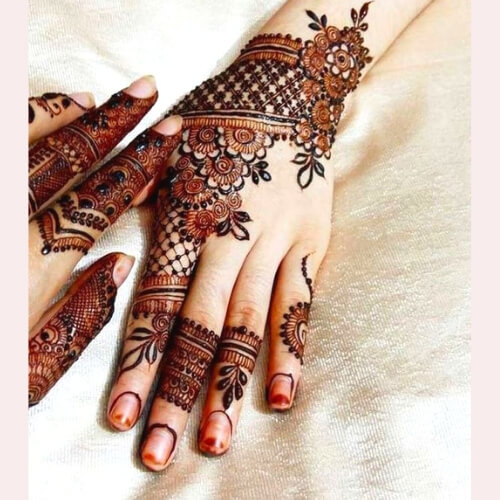 Easy Mehndi Designs