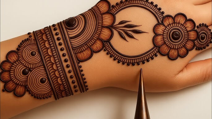 Eid Mehndi Design Simple and Beautiful