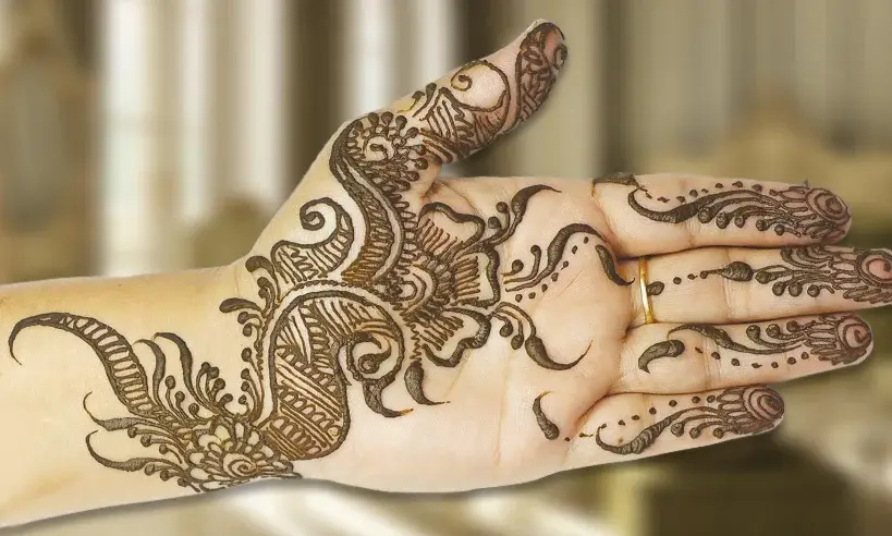 Eid Mehndi Design Simple and Beautiful