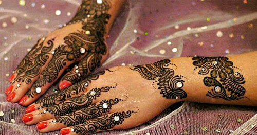 Eid Mehndi Design for Girls
