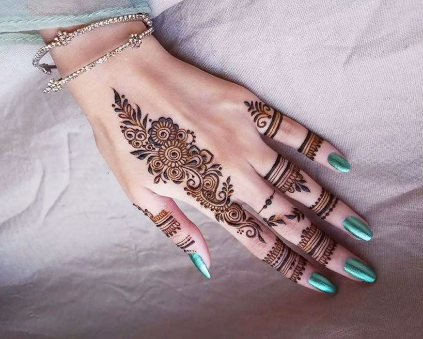 Finger Mehndi Design 