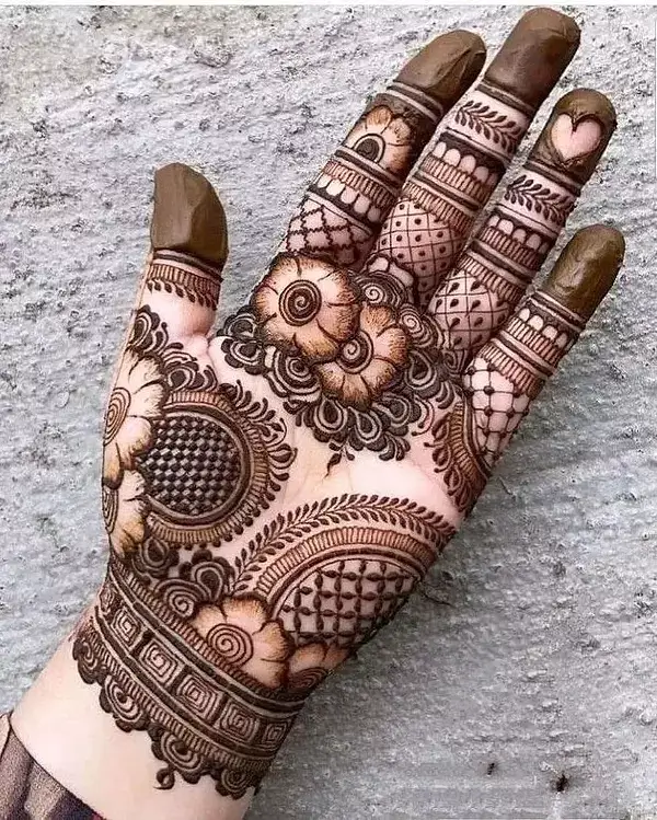 Front Hand Mehndi