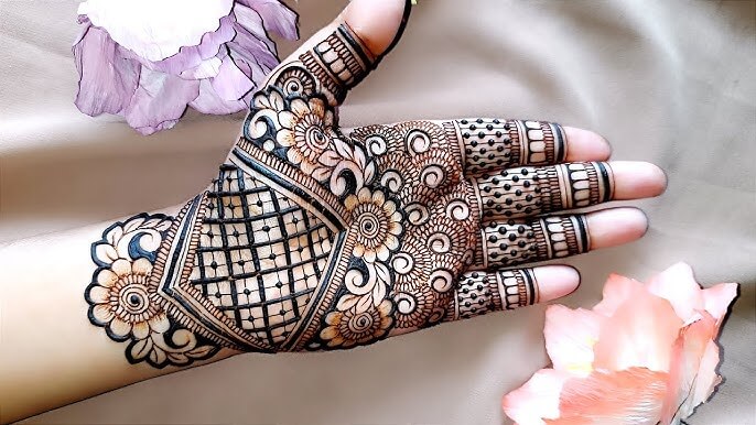 Front Hand Mehndi