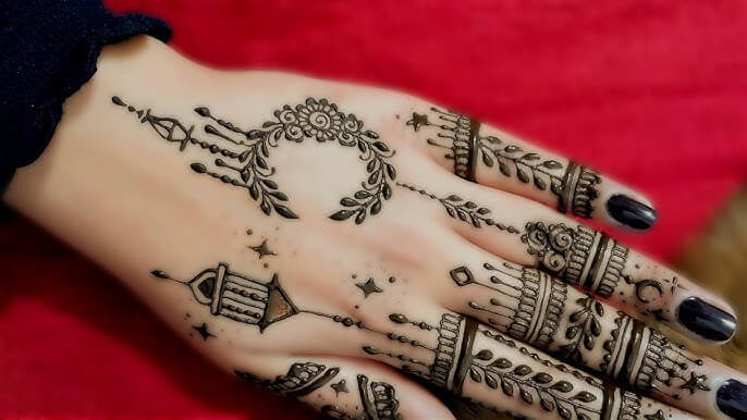 Full Moon Mehndi Designs