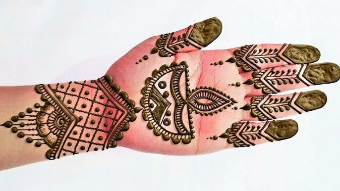 Front Hand Simple Mehndi Design
