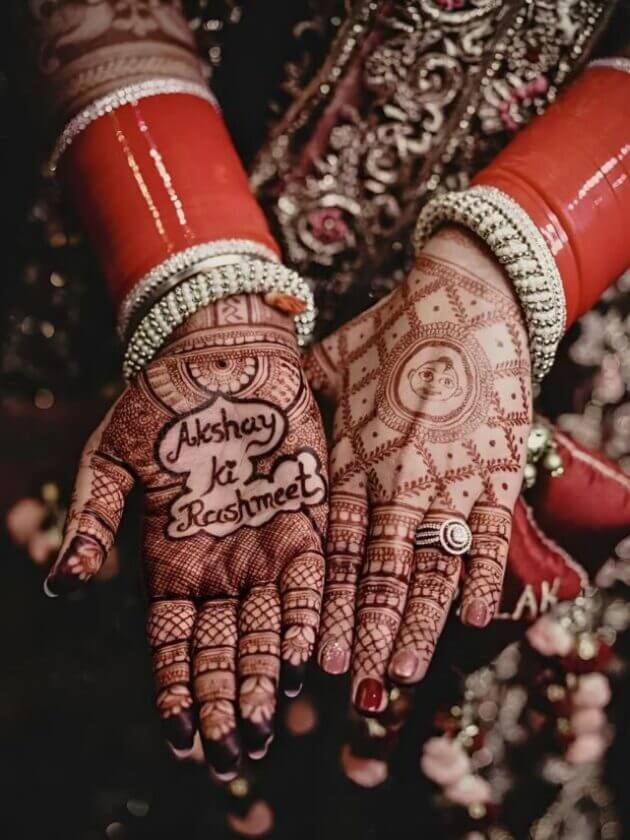 Minimal Bridal Mehndi Design