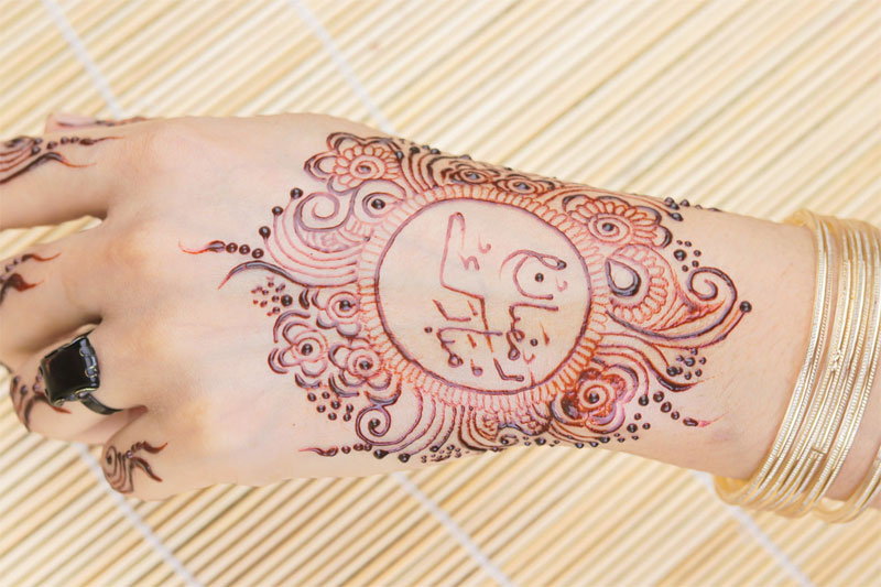 Moon Mehndi Design