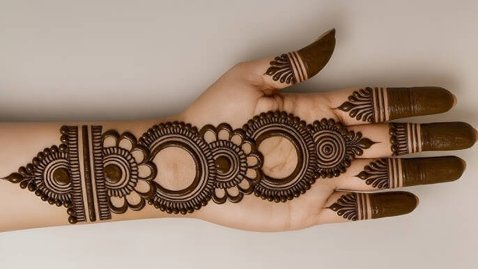 Royal Front Hand Mehndi Design