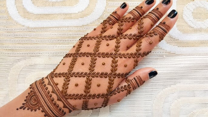 Stylish Back Hand Mehndi Design