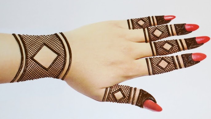 Easy Modern Back Hand Mehndi Design