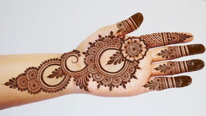Mehndi Design Front Hand