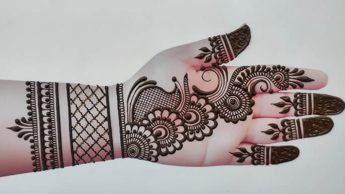 Mehndi Design Front Hand