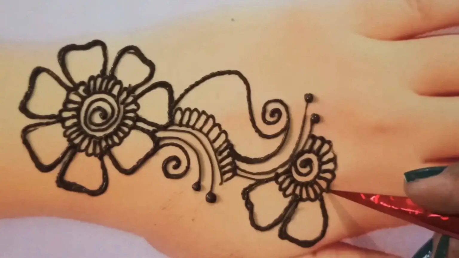 Arabic Mehndi Design for Hands