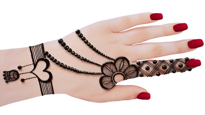 Chain Bracelet Mehndi Design