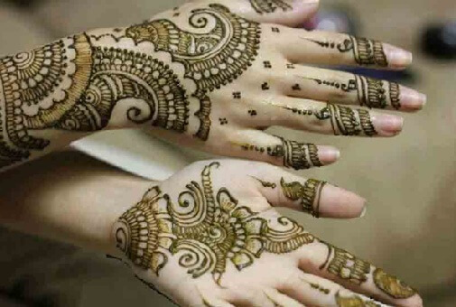 Simple Eid Mehndi Design for Hands