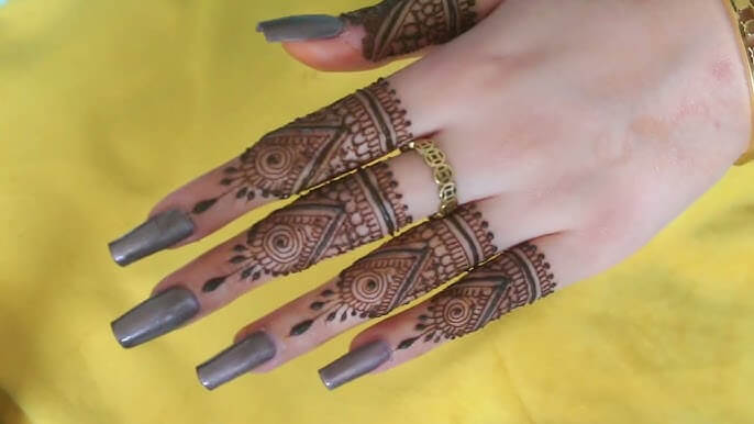 Eid Mehndi Design Back Hand Simple