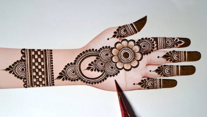 Eid Mehndi Design Front Hand