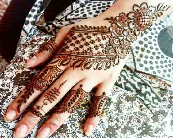Eid Mehndi Design for Hands