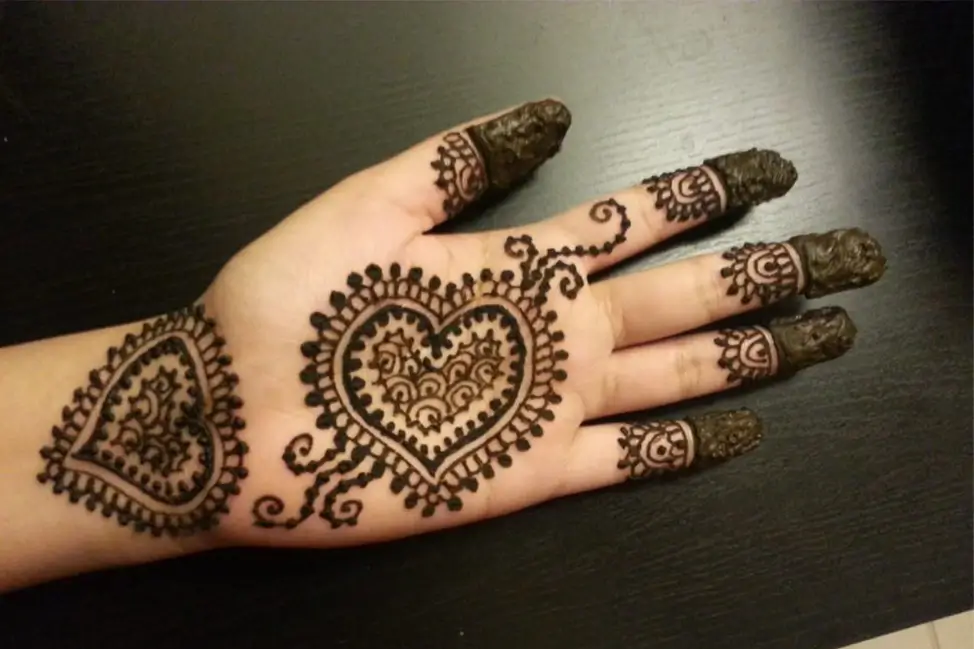 Eid Mehndi Design for Kids
