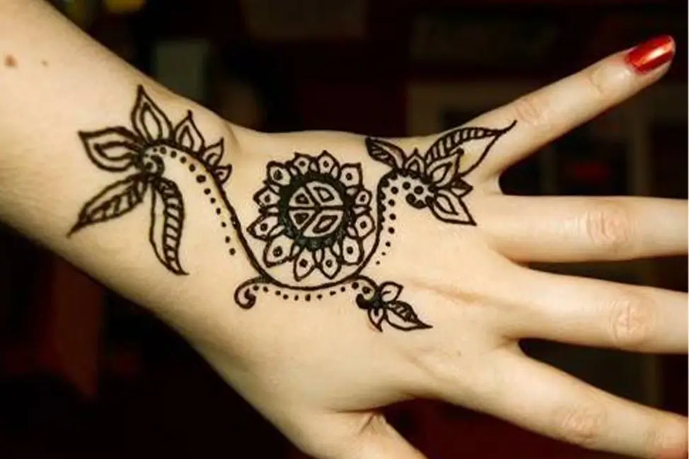 Eid Mehndi Design for Kids