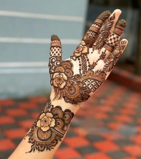 Khafif Mehndi Design Simple