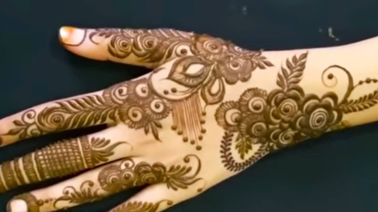 Khafif Mehndi Design Simple