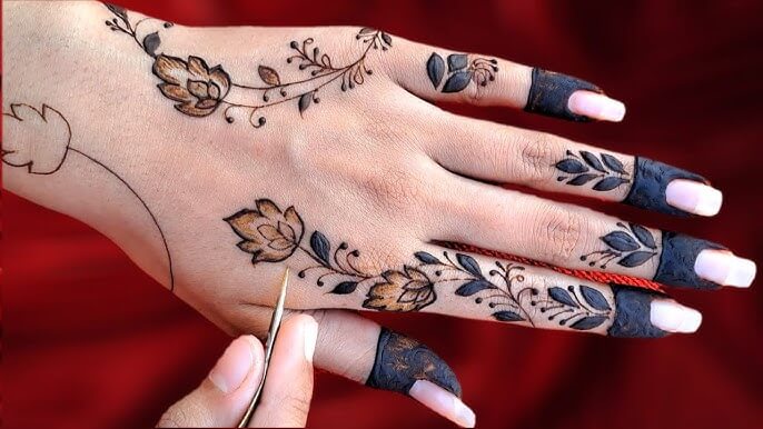 Khafif Mehndi Design Simple