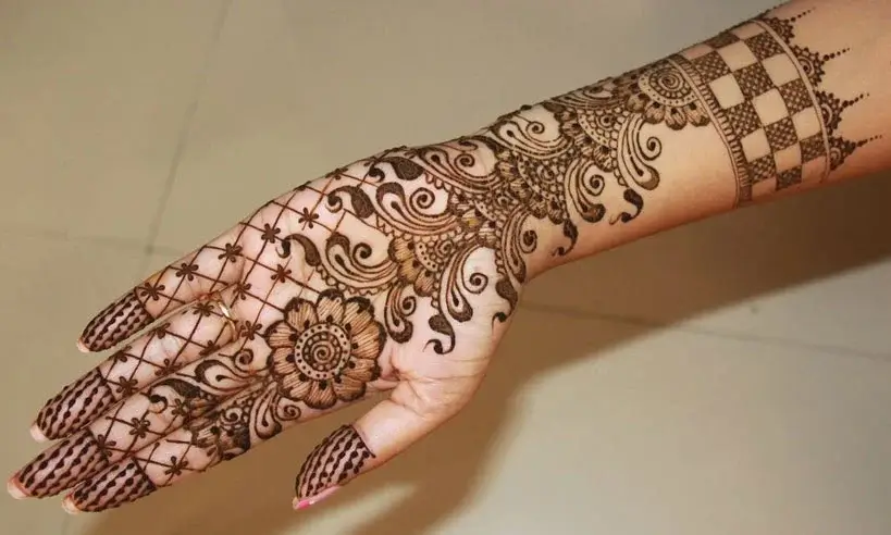 Mehndi Design 2026