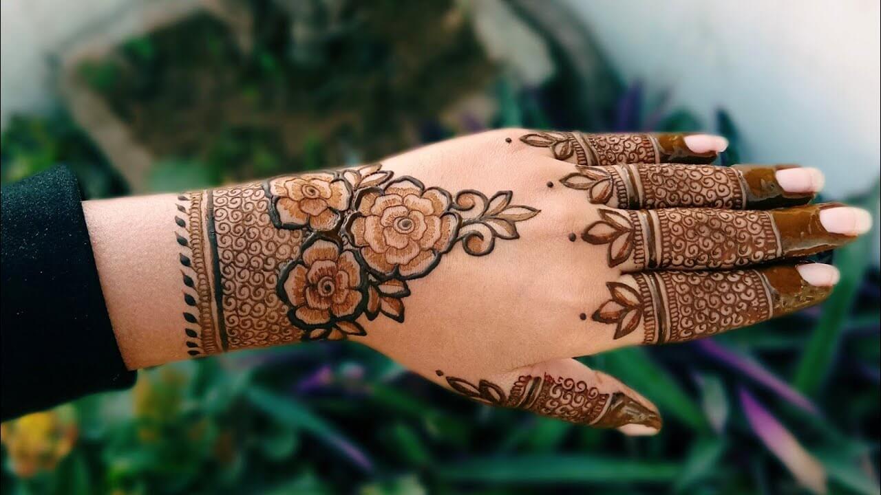 Rose Mehndi Design