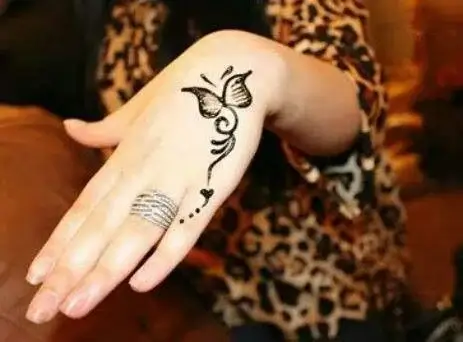 Butterfly Mehndi Design 2026