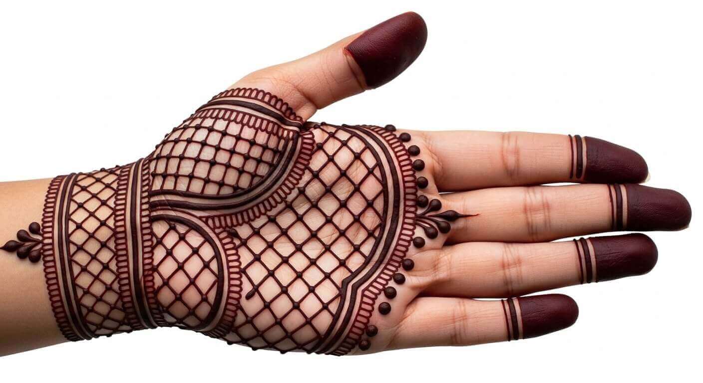 Kashees Mehndi Design for Karwa Chauth 2026