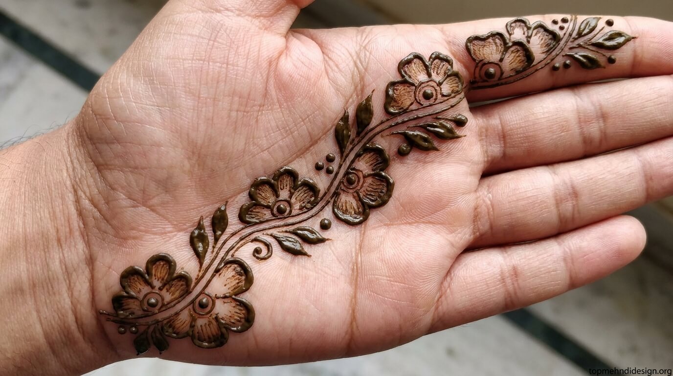 Bakra Eid Mehndi Design Simple Front Hand 2026
